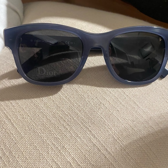 Dior Unisex black tie Sunglasses 🔥🔥🔥🔥 - Picture 8 of 10